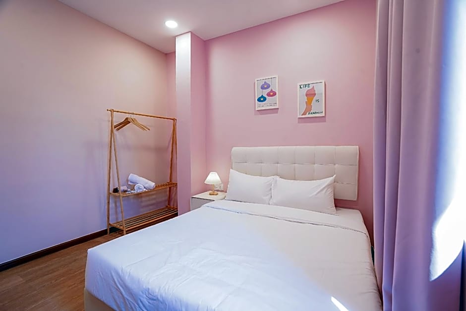 Palette Pink Cabana George Town