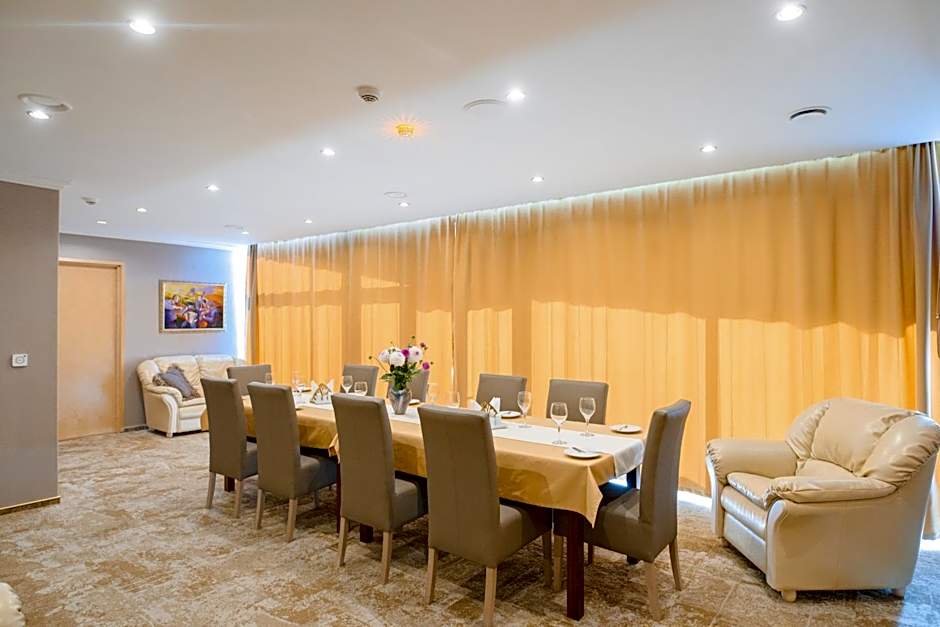 Park Hotel Latgola