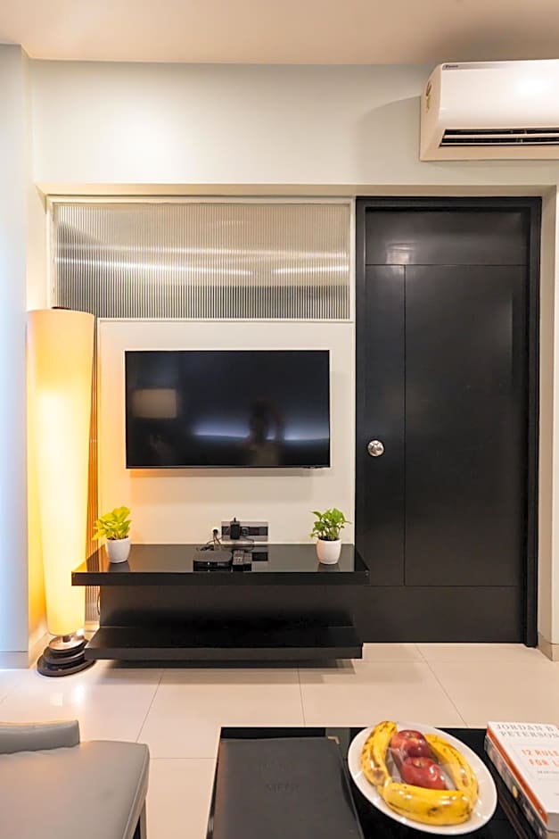 AR Suites Fontana Bay - Kalyani Nagar