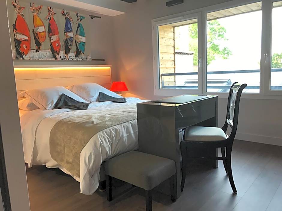 LOGIS Hotel-Restaurant Le Relais d'Aligre