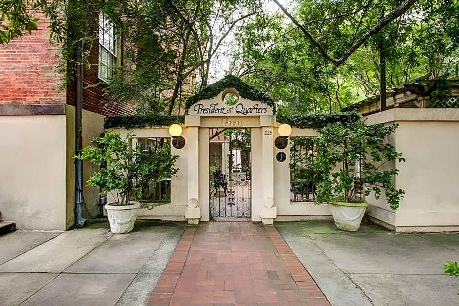 The Presidents' Quarters Inn