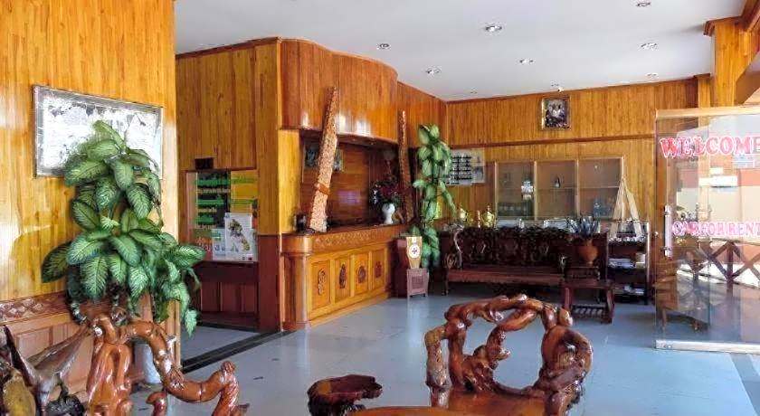 Anoulack Khen Lao Hotel