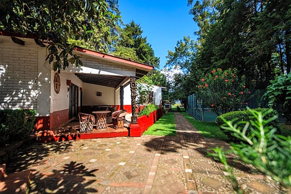 Lago Sol Hotel & Suites