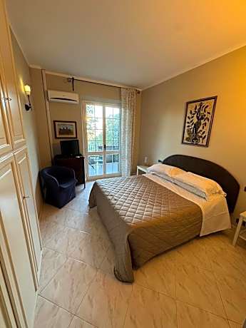 Two-Bedroom Apartment - Annex