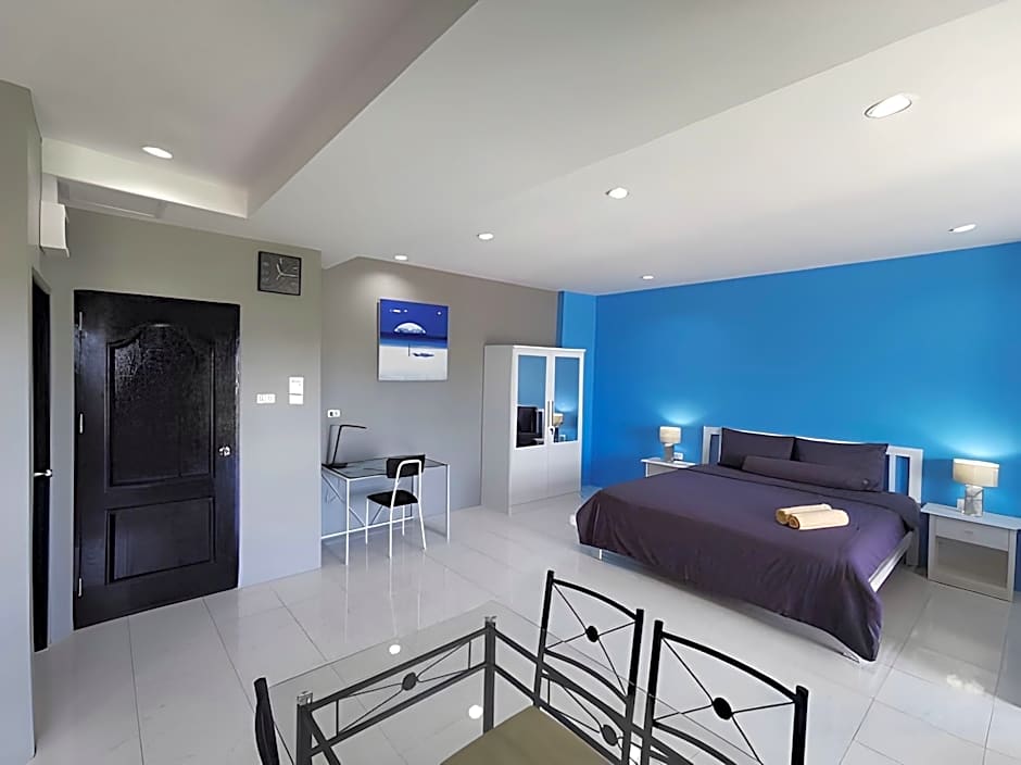 Karon Studio Apartment