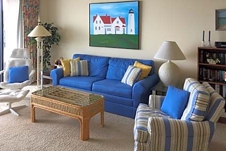 Sea Colony -- 805 Brandywine House