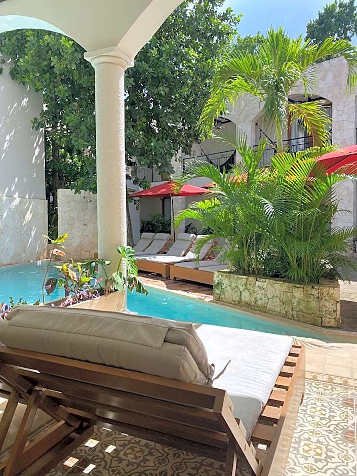 Los Frailes Concept Hotel