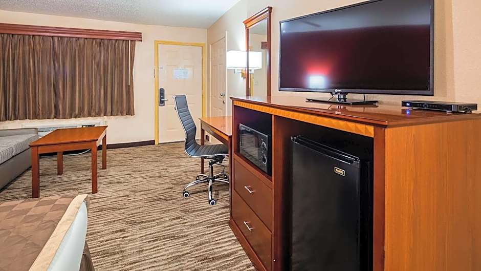 Best Western Executive Inn