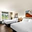 Spark by Hilton Freeport