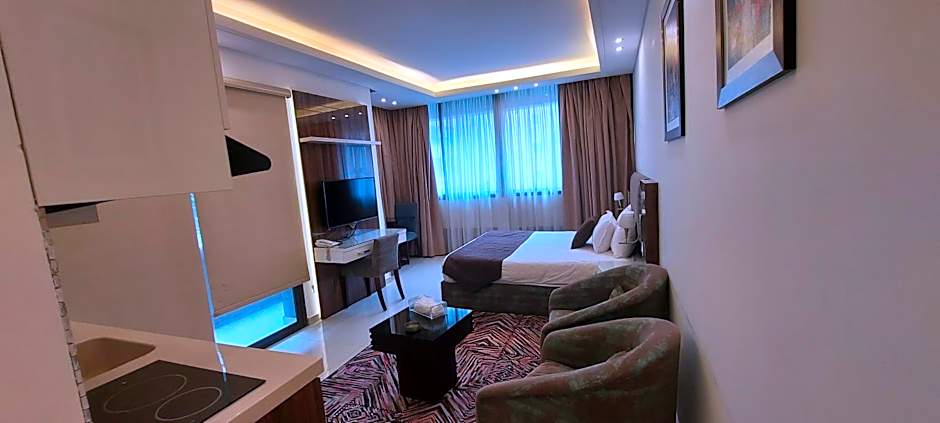 Palm Ville Suites