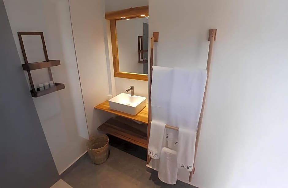 AHG Sun Bay Mlilile Beach Hotel