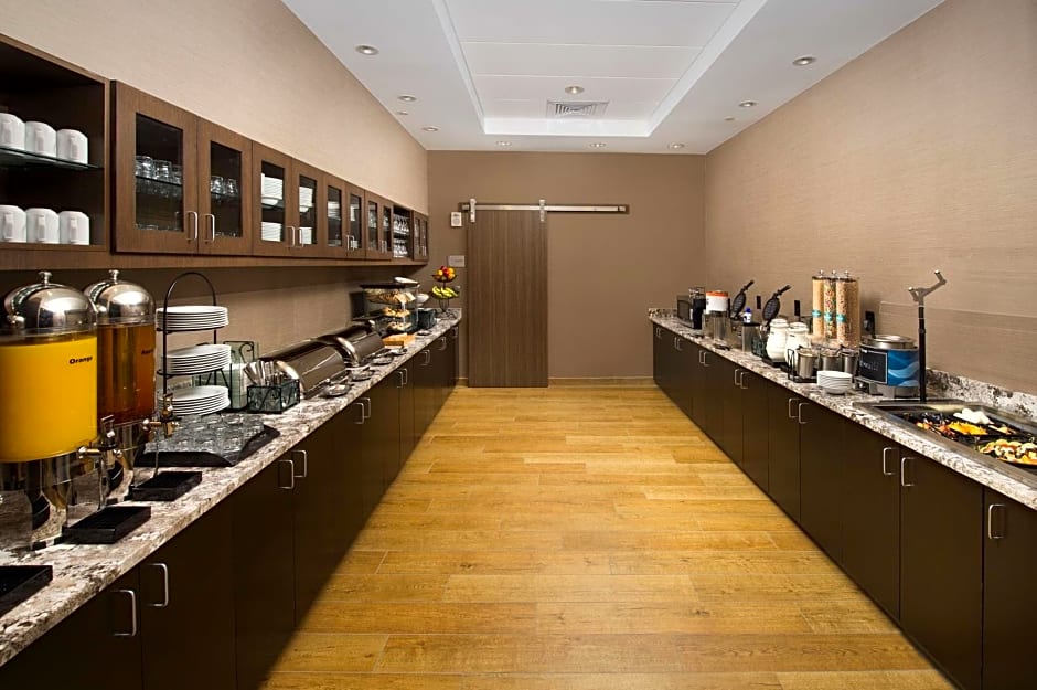 Homewood Suites by Hilton Washington DC NoMa Union Station