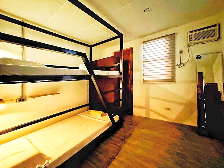 Ocean Breeze Hostel by Daily Sweet