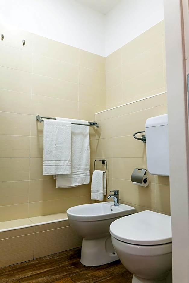 Duomo & Università Rooms