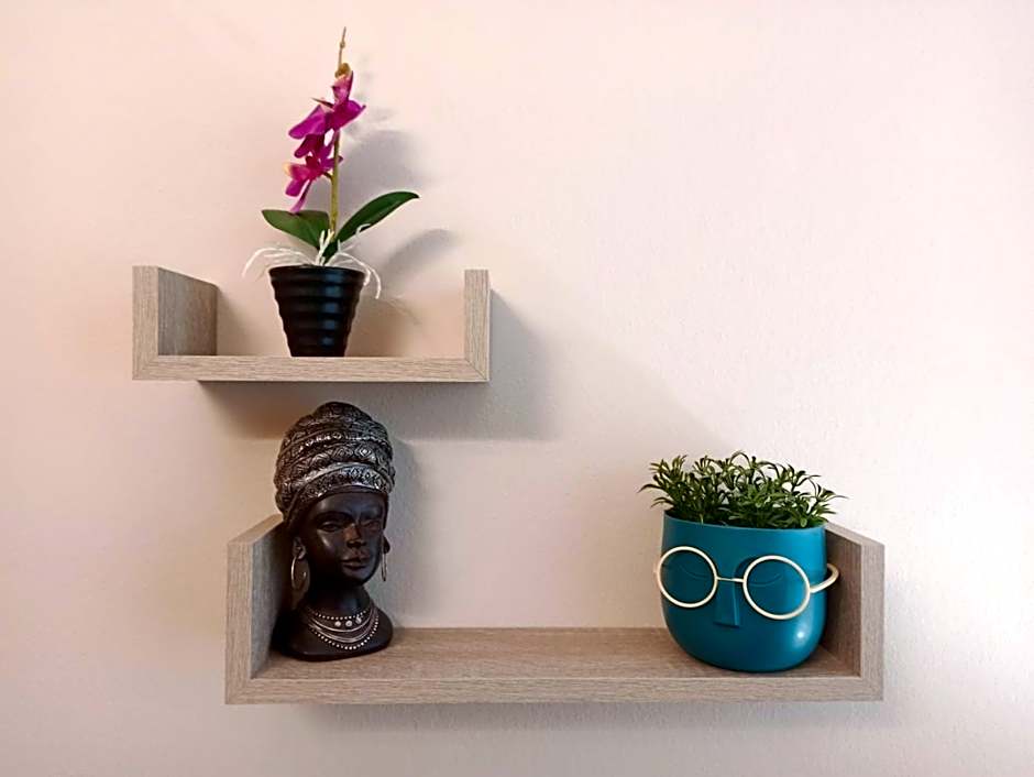 Kallaris Deluxe House