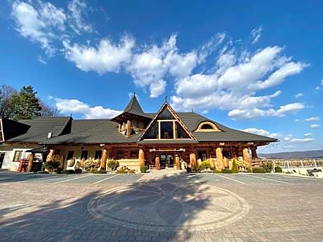 Noclegi - Karczma Solina