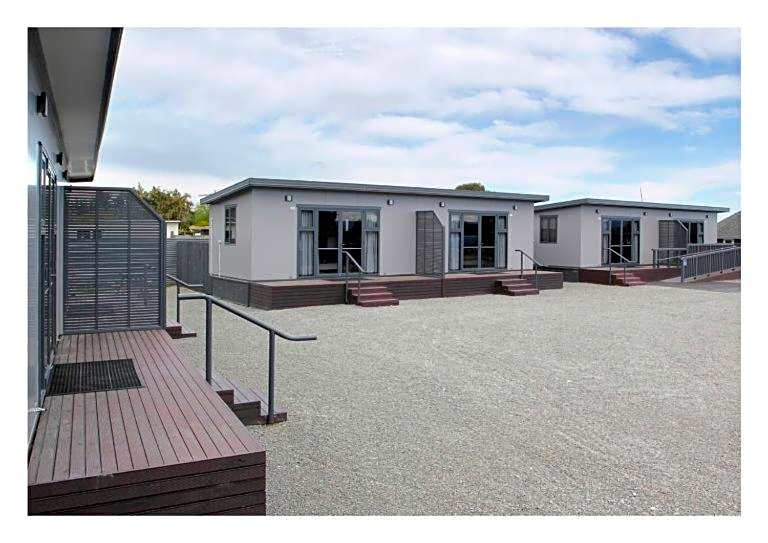 Pine Lake View Lodge