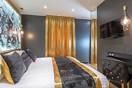 Classic Double or Twin Room