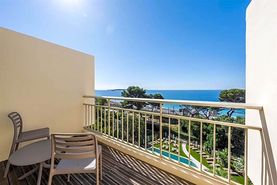 Radisson Hotel Cannes Seaside