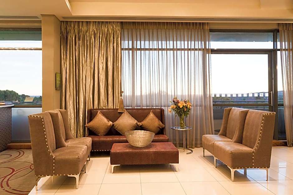Holiday Inn Johannesburg-Rosebank By IHG