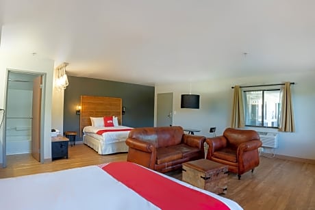 Premium  Room with 2 Queen Bed