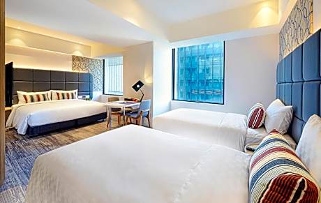 Deluxe Quadruple Room