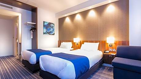 Holiday Inn Express Wakefield By IHG