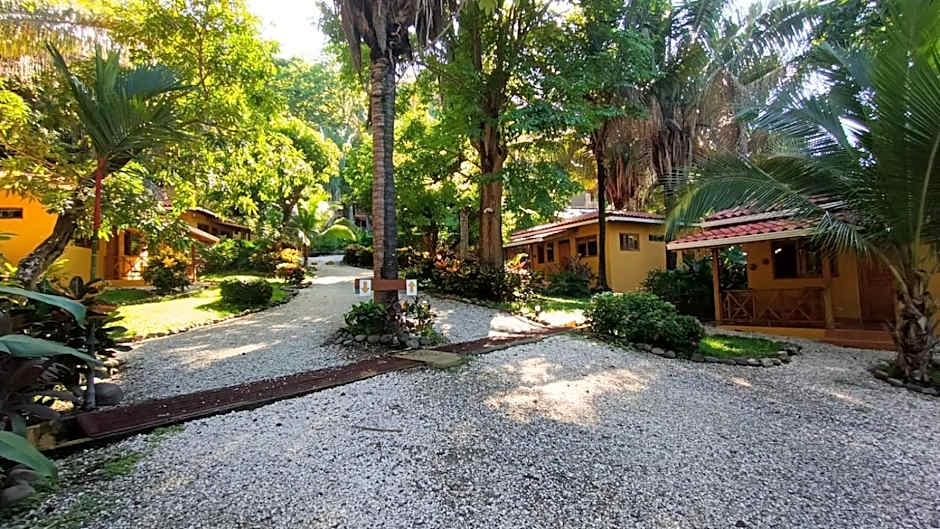 Esencia Hotel and Villas