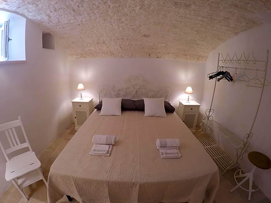 TRULLI GIACI&MAURI