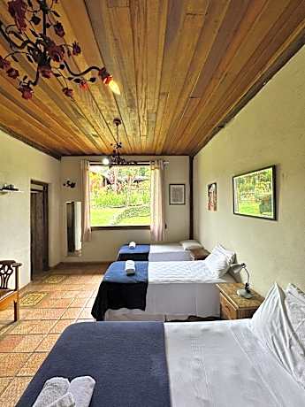 Premium Quadruple Room