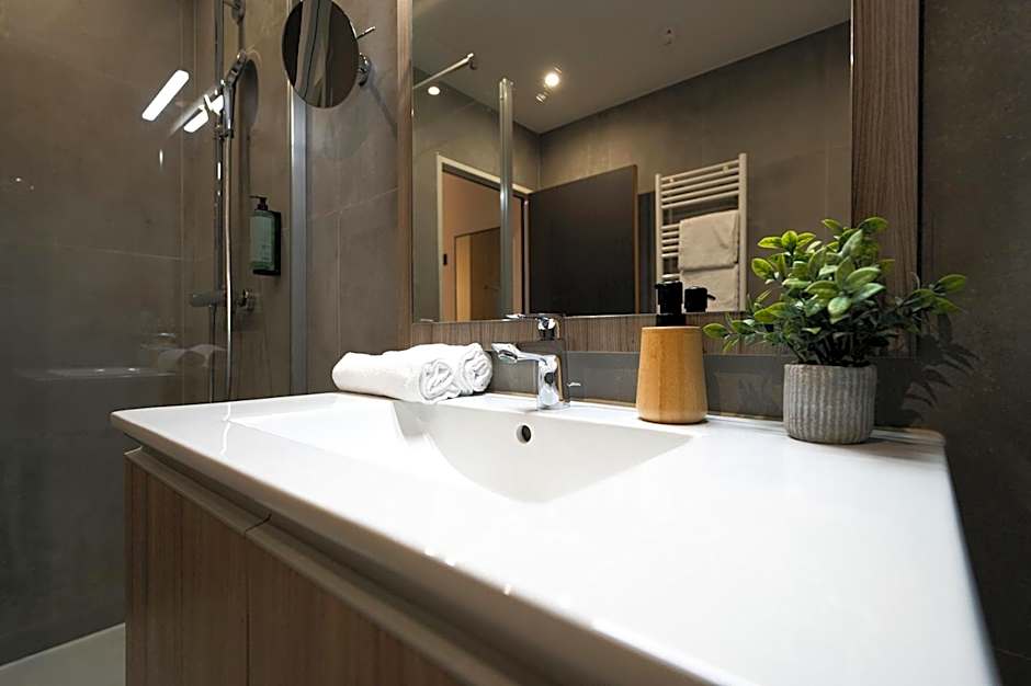 Nemea Appart Hotel Paris Levallois