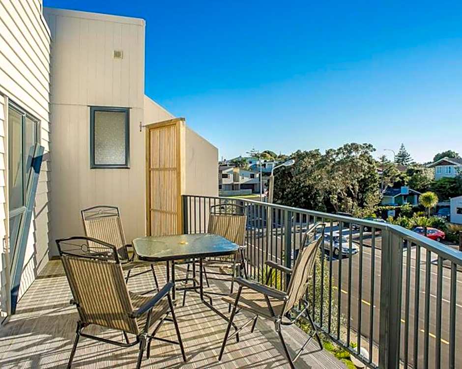 Wrights by the Sea Motel