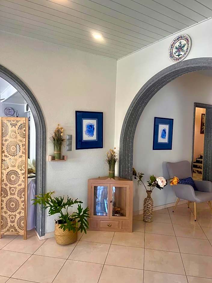Isidora Hotel