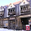 Hunter Lodge