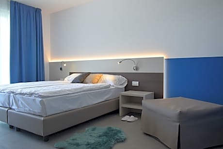 Superior Double Room with Lake View