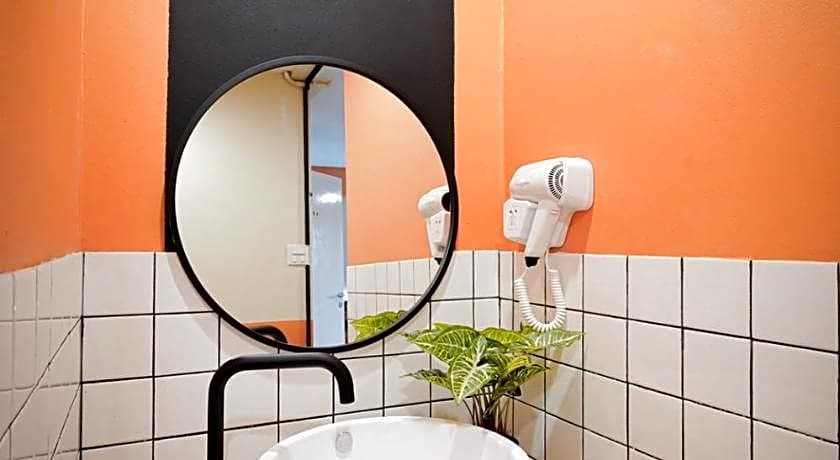 Saffron Hill Bangkok