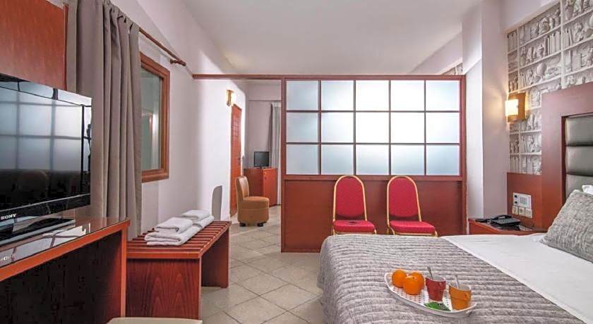 City Life Port Hotel 