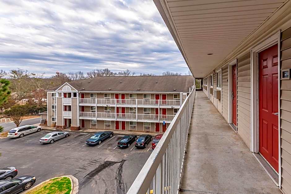 HomeTowne Studios Gainesville