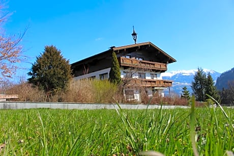 Lamplhof B&B