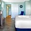 Boardwalk Inn and Suites