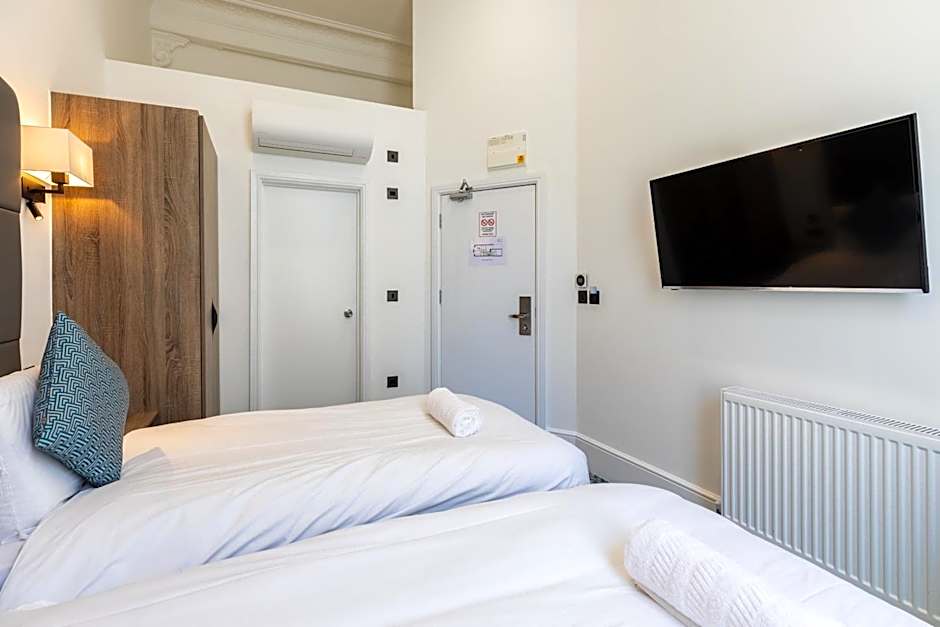 The Chapter Hotels - The J Hyde Park