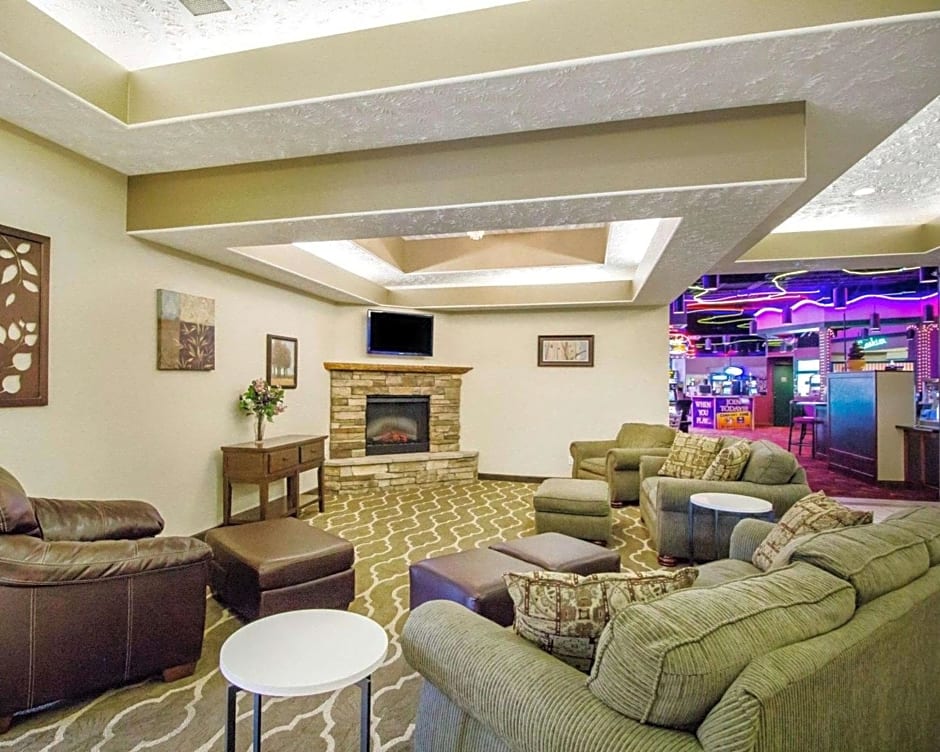 Comfort Inn & Suites Hotel in the Black Hills