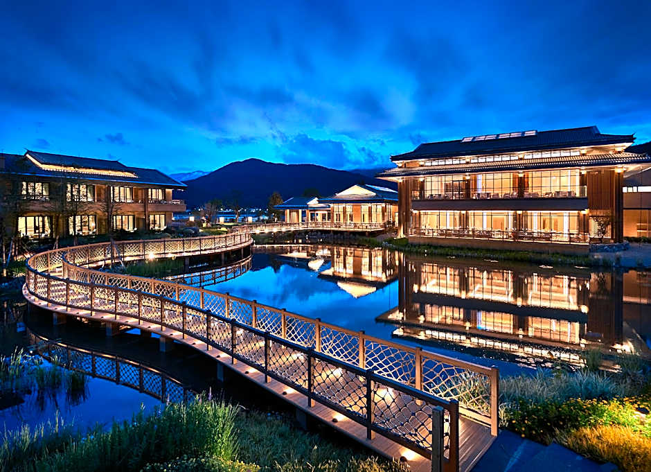 Hotel Indigo Lugu Lake By IHG