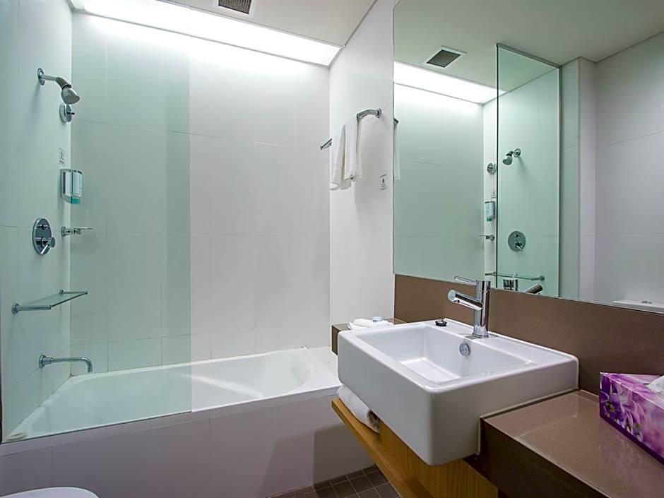 Alpha Hotel Eastern Creek