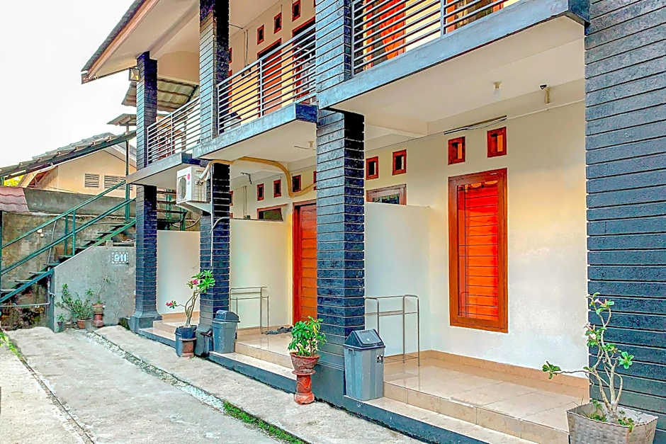 Kost & Homestay 911