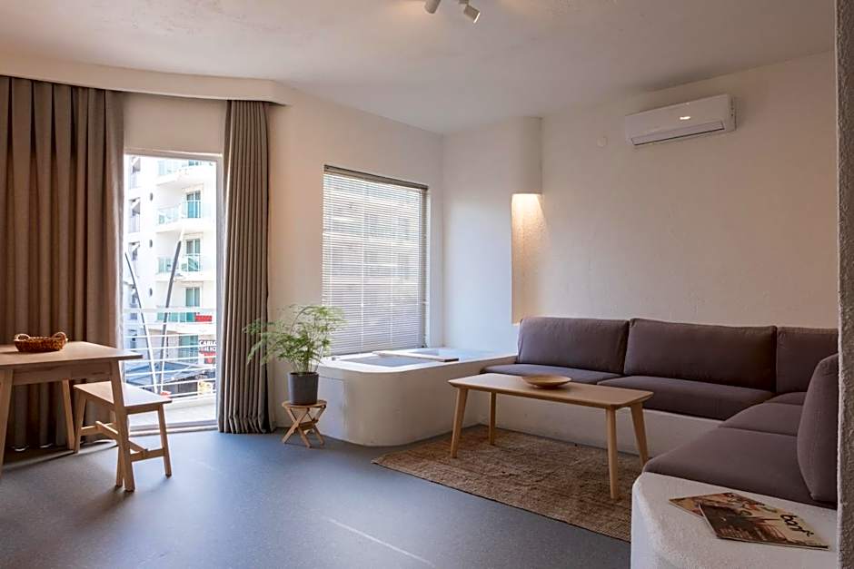 L'olive homes