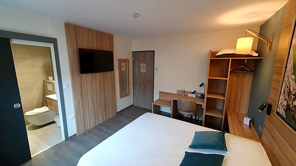 Logis Hôtel - Les Pasteliers