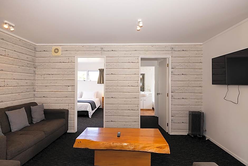 Haka House Taupo