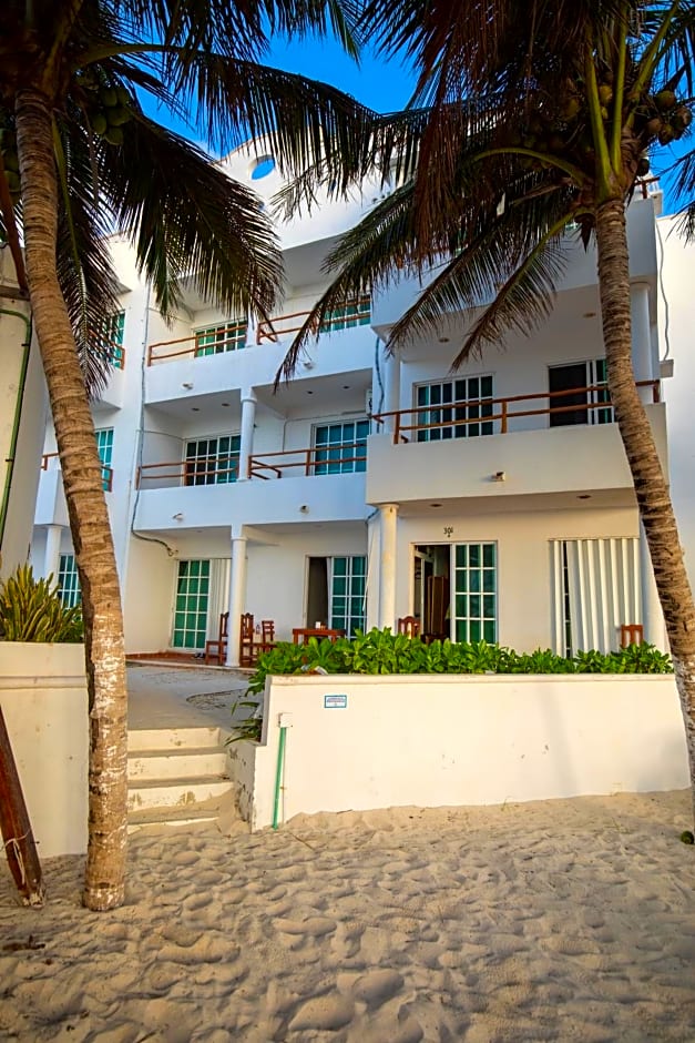 HOTEL & BEACH CLUB OJO DE AGUA