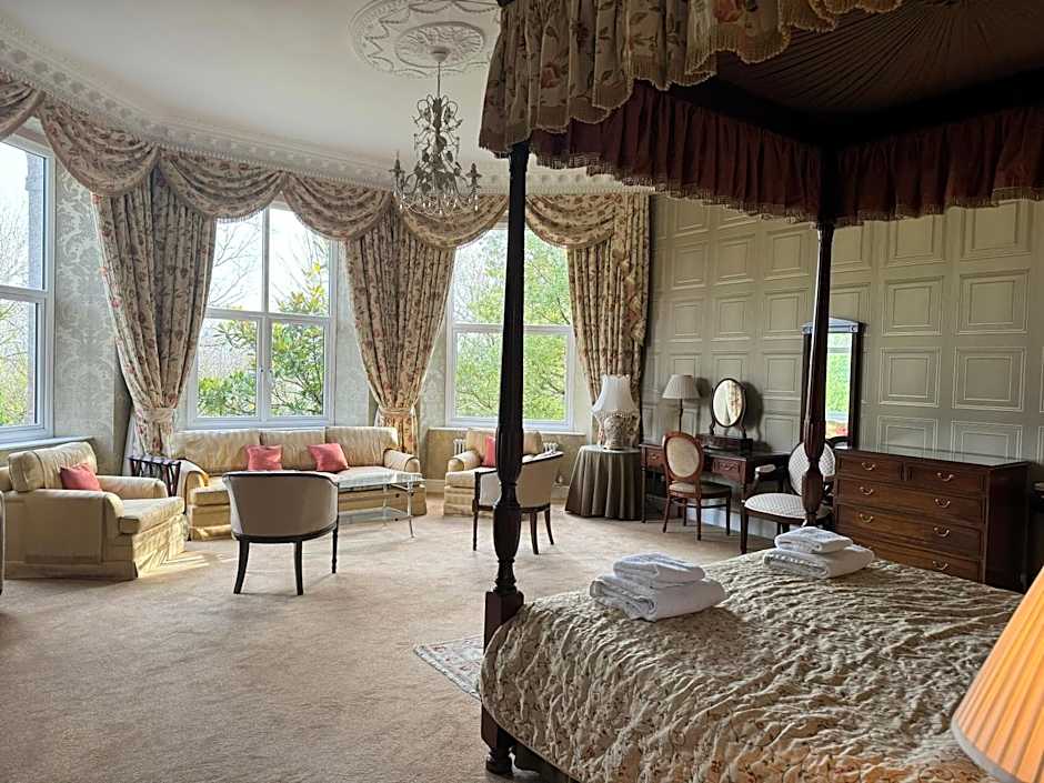 Tre-Ysgawen Hall & Spa